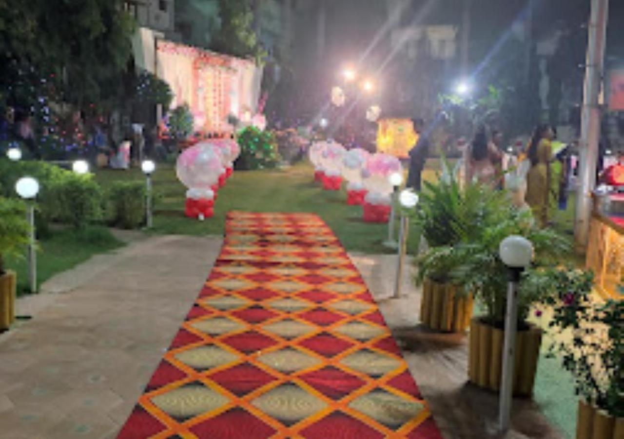 Hotel Blue Paradise Chandrapur Zewnętrze zdjęcie
